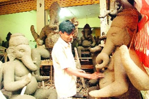 कृत्रिम तलावांबाबात महापालिकेची पाटी कोरी