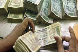 मुंबईत कोट्यवधींचे घबाड प्राप्तीकर विभागाच्या जाळ्यात