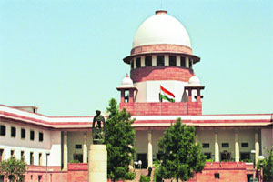 न्यायालयीन आदेशशाही न्यायालयीन आदेशशाही