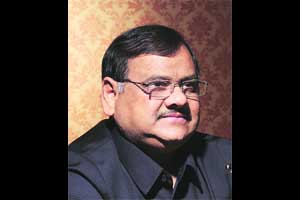 ‘आयबीएल’मुळे बॅडमिंटन खेळ देशात लोकप्रिय होईल -अखिलेश ‘आयबीएल’मुळे बॅडमिंटन खेळ देशात लोकप्रिय होईल -अखिलेश