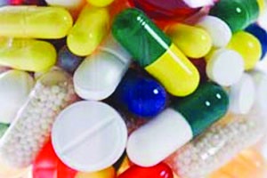 लोहयुक्त गोळ्यांची खरेदी भलत्याच कंपनीकडून?