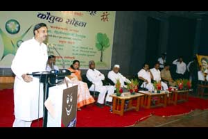 सांघिक कामातून लातूरचा लौकिक वाढवा- देशमुख वार्ताहर