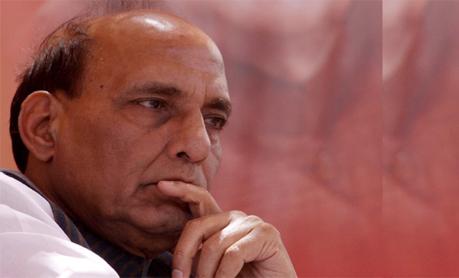 परवानगी नाकारल्याने राजनाथसिंहांचा मुझफ्फरनगर दौरा रद्द परवानगी नाकारल्याने राजनाथसिंहांचा मुझफ्फरनगर दौरा रद्द