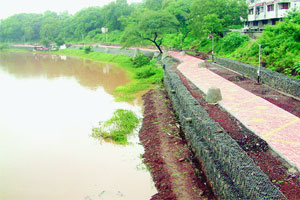 ‘रिलायन्स’च्या साथीने आता ‘गोदापार्क’ची वाट ‘रिलायन्स’च्या साथीने आता ‘गोदापार्क’ची वाट