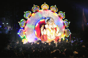पुढच्या वर्षी लवकर या..!