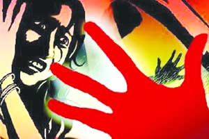 बलात्काराच्या वाढत्या घटनांमुळे नागपूरला कलंक बलात्काराच्या वाढत्या घटनांमुळे नागपूरला कलंक