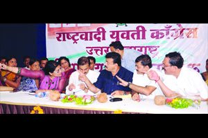 गृह खाते हे तर राज्य शासनाचा भाग – भास्कर जाधव गृह खाते हे तर राज्य शासनाचा भाग – भास्कर जाधव