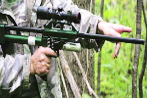 वन विभागाच्या भात्यात ‘न्युमॅटीक ट्रॅक्विलायझर गन’ वन विभागाच्या भात्यात ‘न्युमॅटीक ट्रॅक्विलायझर गन’