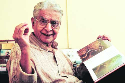 ज्येष्ठ साहित्यिक शंन्ना नवरे कालवश ज्येष्ठ साहित्यिक शंन्ना नवरे कालवश