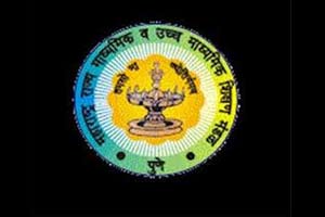 बारामतीची कोमल गवारे हिला पुणे विभागांत सर्वाधिक पारितोषिके