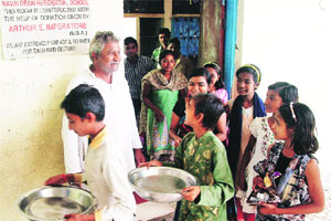 कहाणी विमलाश्रमच्या राम इंगोलेंची