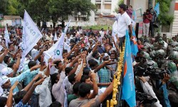 सीमांध्र भागात वीजपुरवठय़ाचा पेचप्रसंग कायम