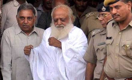 ‘हिट अँड रन’ प्रकरणी सलमानला जामिनाबाबत आसाराम नाराज ‘हिट अँड रन’ प्रकरणी सलमानला जामिनाबाबत आसाराम नाराज