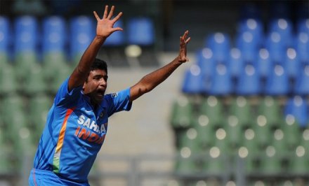 अश्विनच्या गोलंदाजीची तीष्णता हरवली अश्विनच्या गोलंदाजीची तीष्णता हरवली