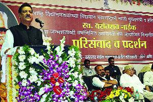 विदर्भ, मराठवाडय़ाचा अनुशेष दूर करू -मुख्यमंत्री विदर्भ, मराठवाडय़ाचा अनुशेष दूर करू -मुख्यमंत्री