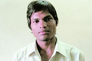 घरातून बेघर झाले.. ‘माय होम इंडिया’ने आसरा दिला घरातून बेघर झाले.. ‘माय होम इंडिया’ने आसरा दिला