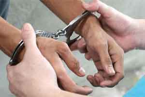 अपघातप्रकरणी मोहन पाटील यांना अटक अपघातप्रकरणी मोहन पाटील यांना अटक