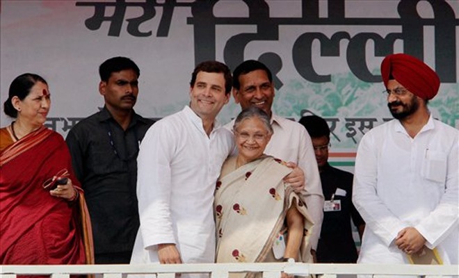 दिल्लीतील प्रचारसभेत राहुल यांचा विकासाच्या मुद्दय़ावर भर