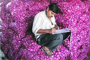 ‘कॉस्ट ऑडिट’च्या कक्षेत कृषी उत्पादनेही यावीत ‘कॉस्ट ऑडिट’च्या कक्षेत कृषी उत्पादनेही यावीत