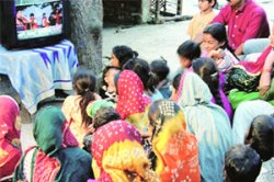 कुतूहल – आमची माती आमची माणसं