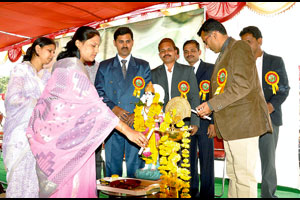 स्वास्थ्यरक्षणासाठी आयुर्वेद महत्त्वाचे- खानापुरे स्वास्थ्यरक्षणासाठी आयुर्वेद महत्त्वाचे- खानापुरे