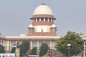 अॅसिड विक्रीबाबत धोरण निश्चित करावे; सर्वोच्च न्यायालयाचे राज्यसरकारांना निर्देश अॅसिड विक्रीबाबत धोरण निश्चित करावे; सर्वोच्च न्यायालयाचे राज्यसरकारांना निर्देश