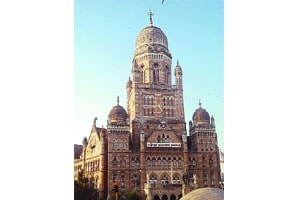 पालिकेच्या सुरक्षारक्षक भरतीतअर्जदार एक, चाचणी दिली भलत्यानेच पालिकेच्या सुरक्षारक्षक भरतीतअर्जदार एक, चाचणी दिली भलत्यानेच