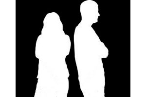 बायकोला ‘भूत’ दिसते म्हणून पतीला घटस्फोट मंजूर! बायकोला ‘भूत’ दिसते म्हणून पतीला घटस्फोट मंजूर!