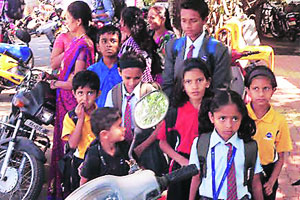 सिल्व्हर ओकच्या व्यवस्थापनाची मुजोरी सिल्व्हर ओकच्या व्यवस्थापनाची मुजोरी