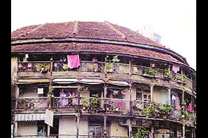 नव्या समूह पुनर्विकास धोरणाचा लाभ सीआरझेड मालमत्तांनाही!