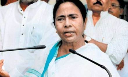 जनतेचा यूपीए सरकारवर अविश्वासच – ममता बॅनर्जी