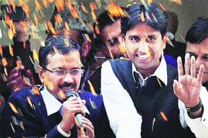 पहिल्याच फटक्यात ‘आप’ची छाप! पहिल्याच फटक्यात ‘आप’ची छाप!