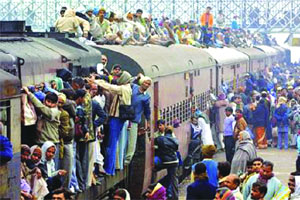 मध्य रेल्वेला ‘तांत्रिका’ने झपाटले मध्य रेल्वेला ‘तांत्रिका’ने झपाटले