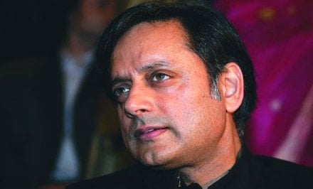 काँग्रेस नेते शशी थरुर (संग्रहित छायाचित्र) काँग्रेस नेते शशी थरुर (संग्रहित छायाचित्र)