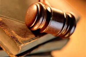 लाच स्वीकारल्याप्रकरणी माजी नगराध्यक्ष बिता रामटेकेला तीन वर्षांची शिक्षा लाच स्वीकारल्याप्रकरणी माजी नगराध्यक्ष बिता रामटेकेला तीन वर्षांची शिक्षा
