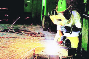 पश्चिम रेल्वेमध्ये कुशल कामगारांच्या ५७७५ जागा पश्चिम रेल्वेमध्ये कुशल कामगारांच्या ५७७५ जागा