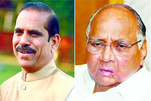 राज्यसभेच्या सातव्या जागेसाठी जोशी, काकडे इच्छुक राज्यसभेच्या सातव्या जागेसाठी जोशी, काकडे इच्छुक