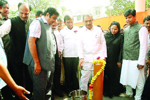 ‘एकविसाव्या शतकातील मोठय़ा शक्ती’
