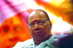 मोसमी पावसाच्या हालचालींवर लक्ष ठेवणार- शरद पवार