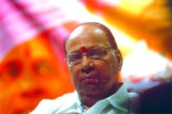 मोसमी पावसाच्या हालचालींवर लक्ष ठेवणार- शरद पवार