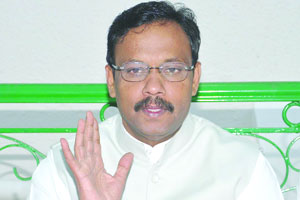 तावडे विधानसभा लढणार तावडे विधानसभा लढणार