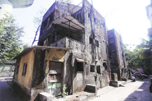 सिडकोचे तीन एफएसआयचे गाजर रहिवाशांना नामंजूर