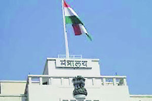 हे निर्णयपर्व की घोषणापर्वच? हे निर्णयपर्व की घोषणापर्वच?