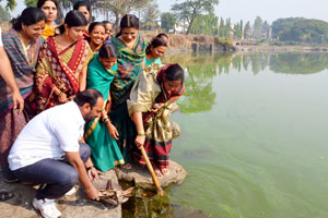 ‘एक दिवस रंकाळय़ासाठी’ राबले शेकडो हात