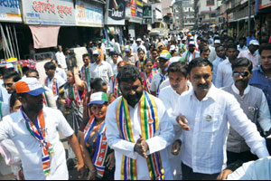पायगुडे यांच्या प्रचारासाठी राज यांची उद्या जाहीर सभा पायगुडे यांच्या प्रचारासाठी राज यांची उद्या जाहीर सभा