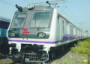 पश्चिम रेल्वेत मोटरमनची १०१ पदे अजूनही रिक्तच