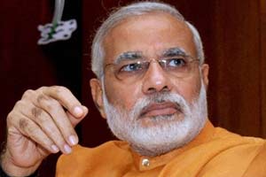 मोदींची अशोक चव्हाणांवर तिरकस टीका मोदींची अशोक चव्हाणांवर तिरकस टीका