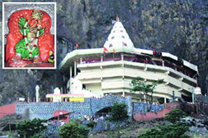 चैत्रोत्सवात सुरक्षा पुरविण्यावरून टोलवाटोलवी