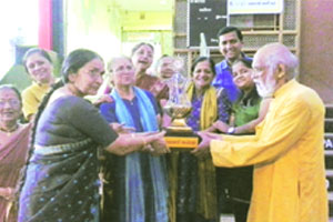दाहक अनुभवांवर मायेची आभा