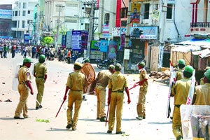 कायदा- सुव्यवस्थेचं गणित